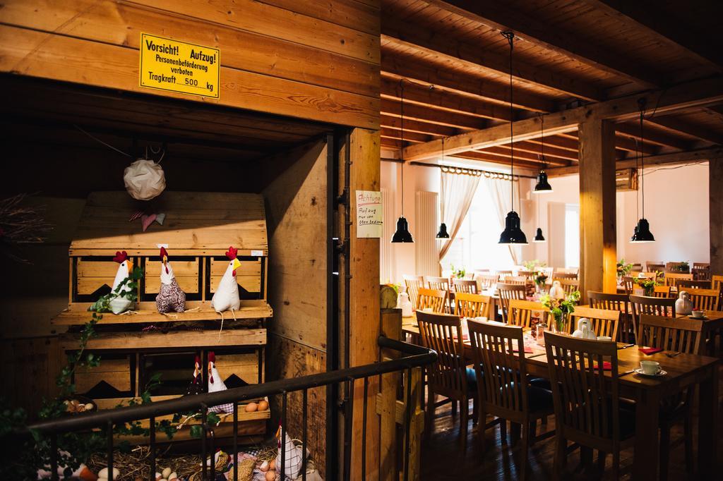 Alte Kass Hotel & Kaffeehaus Neidlingen Eksteriør billede