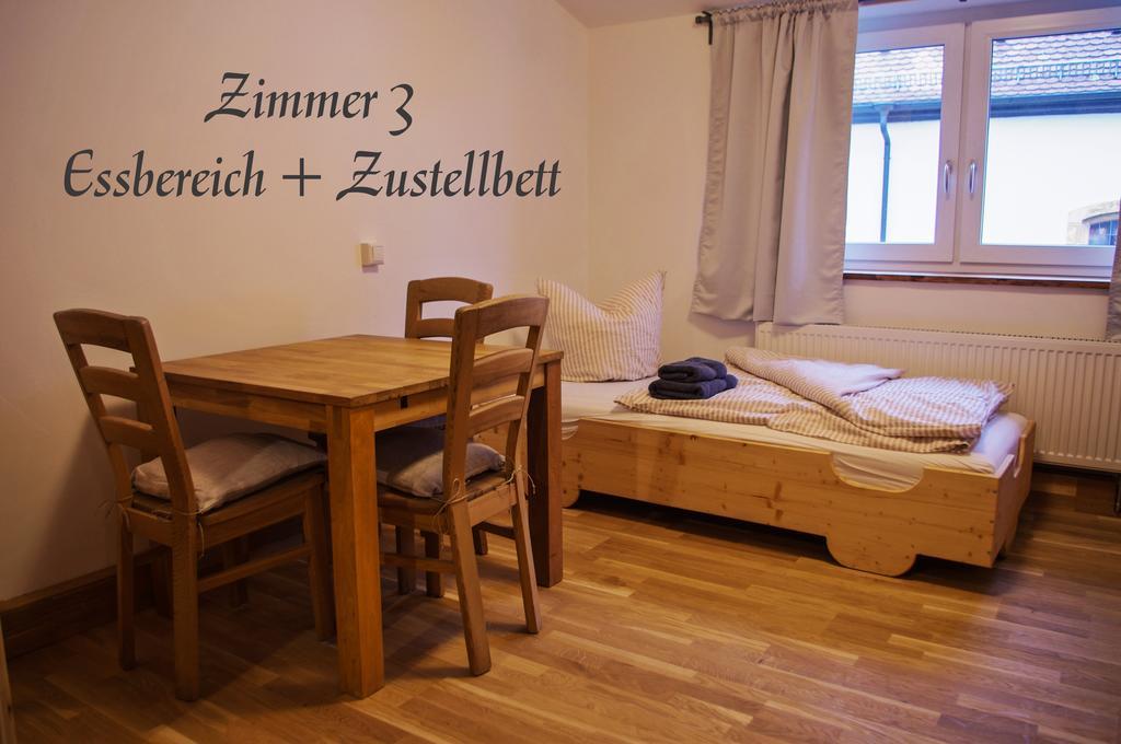 Alte Kass Hotel & Kaffeehaus Neidlingen Eksteriør billede