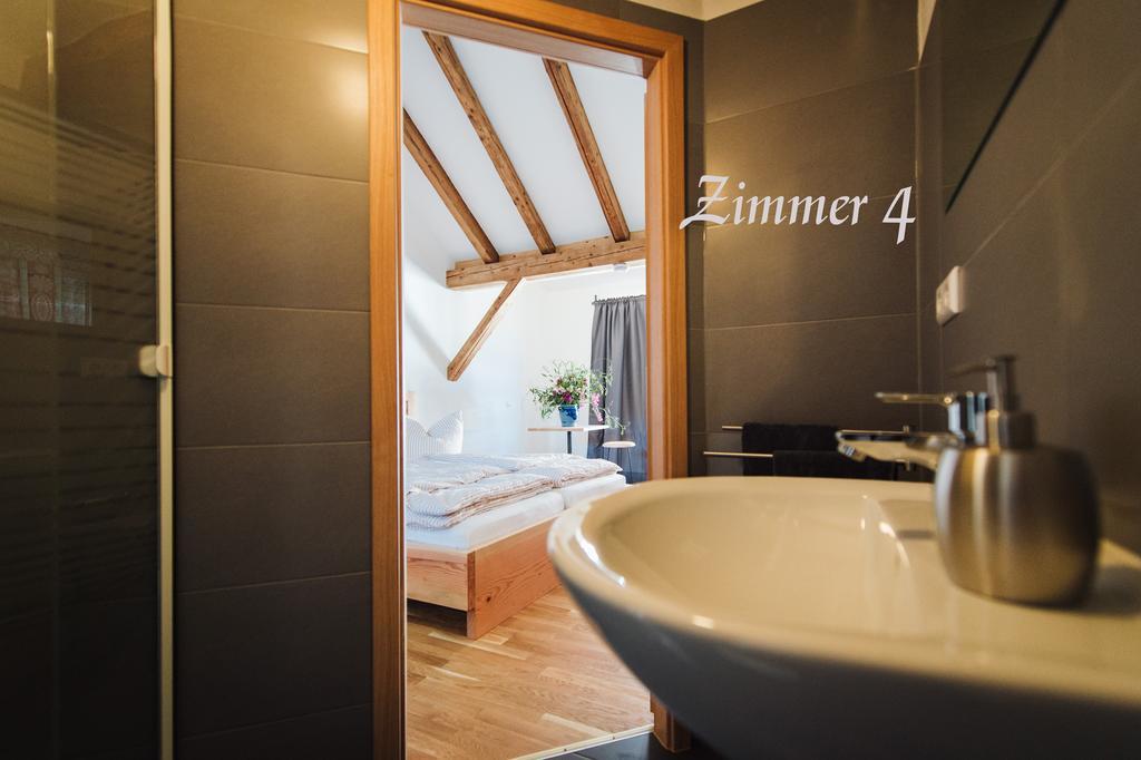 Alte Kass Hotel & Kaffeehaus Neidlingen Eksteriør billede